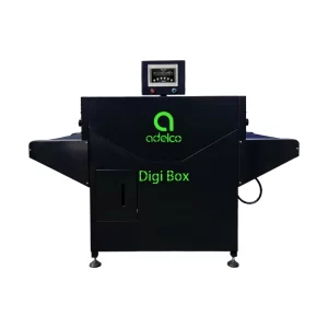 Adelco Digibox 模組化輸送帶烘箱正面外觀與觸控螢幕