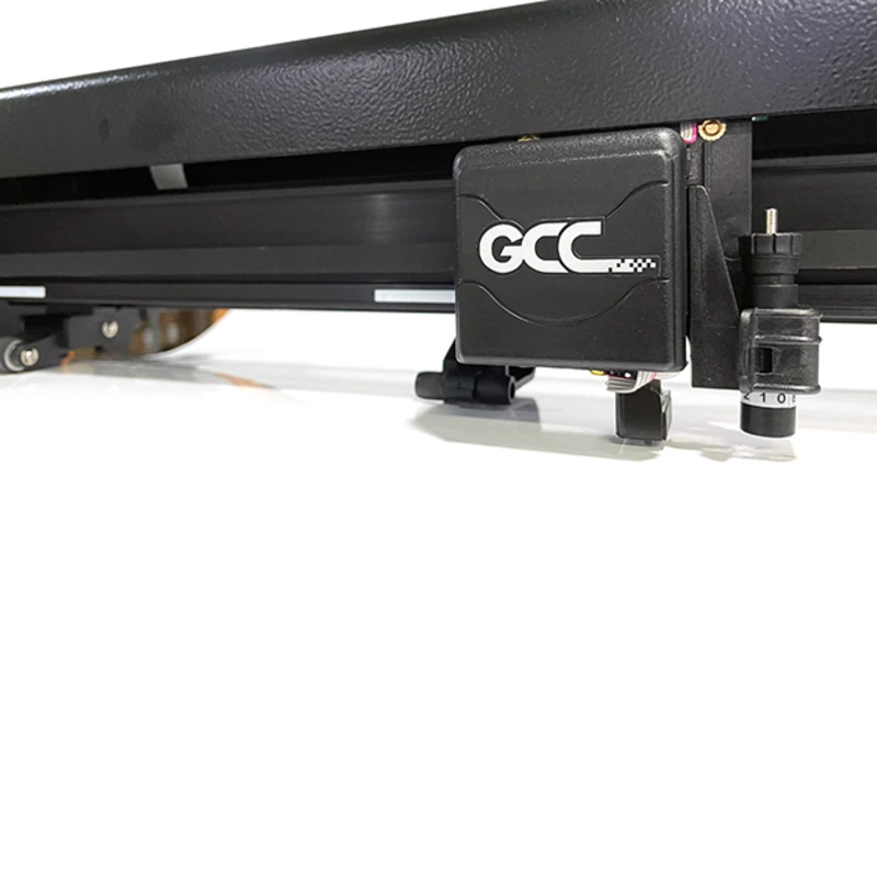 GCC EXPERT II 52 LX 刀座與 AAS II 定位感測器特寫