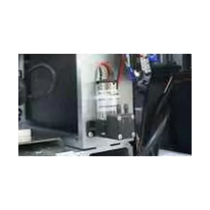 ST-30 A3 UV DTF 水晶機白墨攪拌循環系統內部特寫